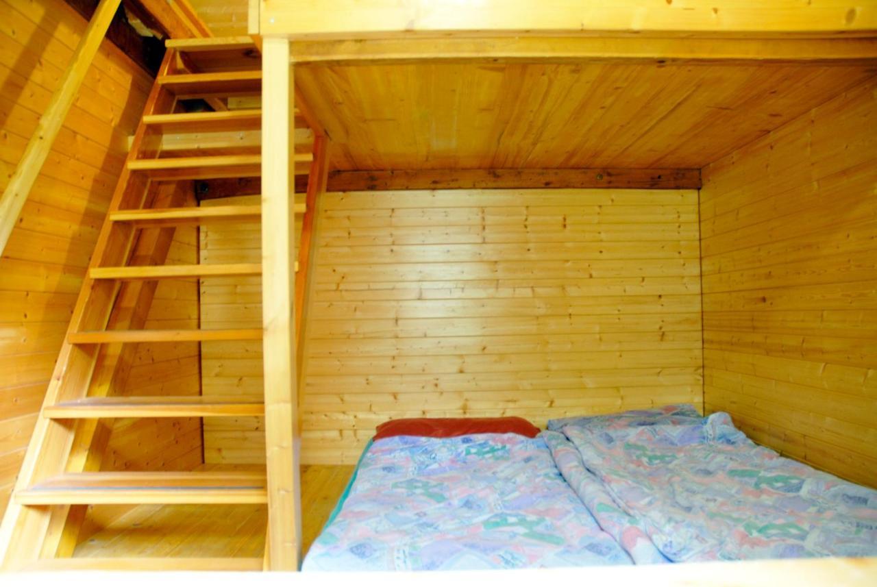 Touring Club Svizzero - Sezione Ticino Hostel Quinto Exterior photo